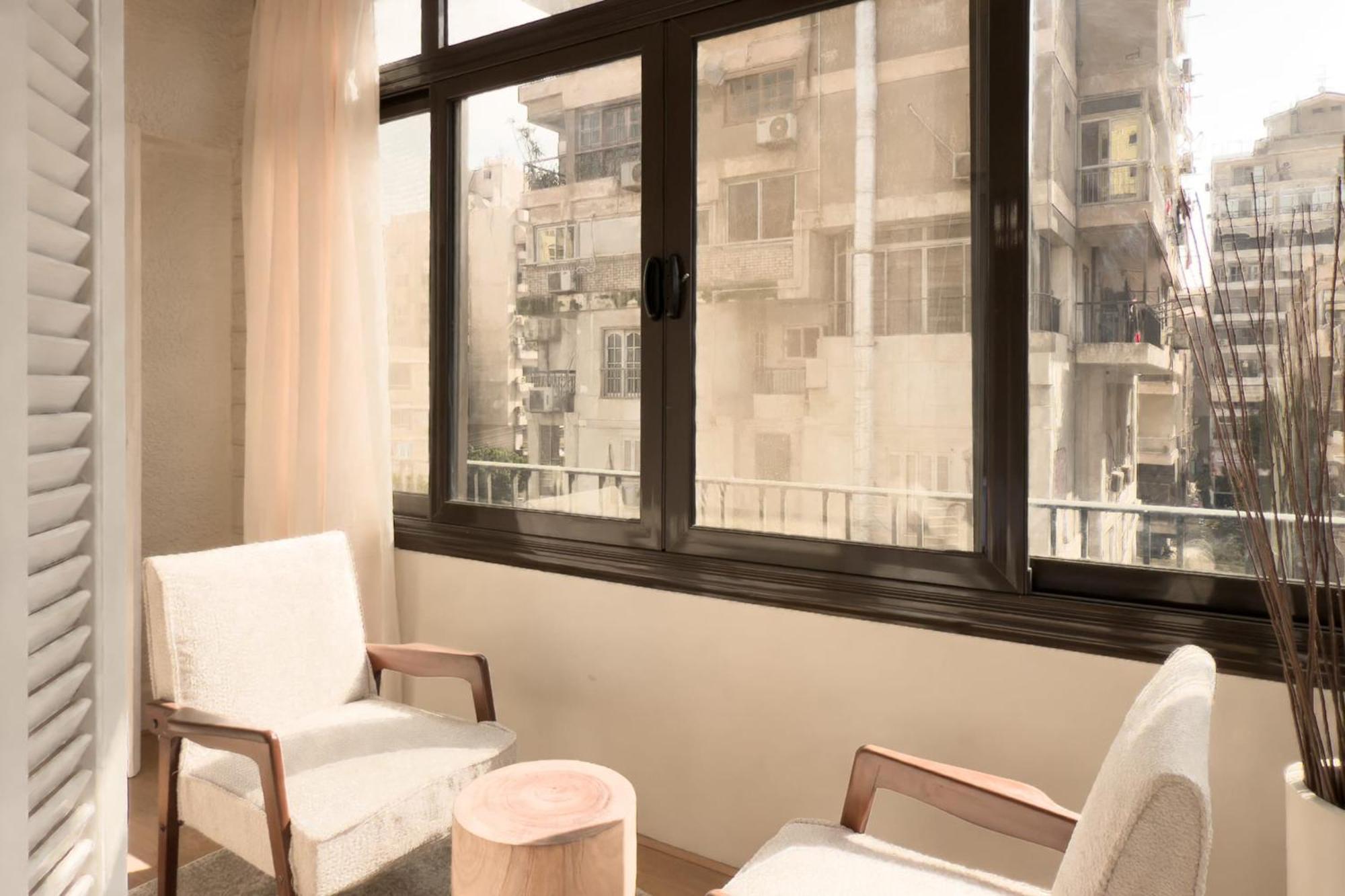 The 2bdr Crimson Crib The Heart Of Heliopolis *