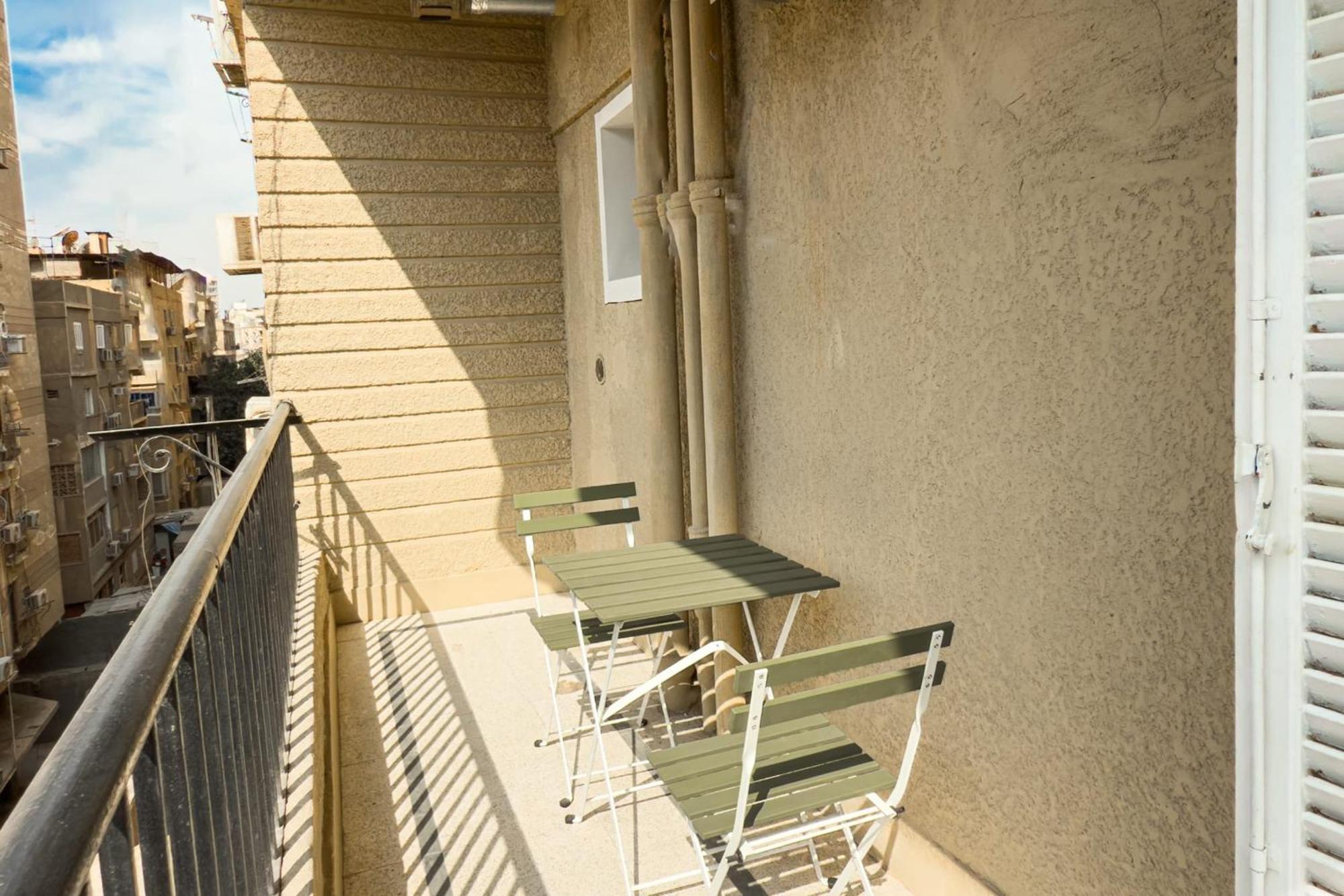 The 2bdr Crimson Crib The Heart Of Heliopolis Apartment Cairo
